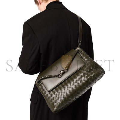 BOTTEGA VENETA MEDIUM ANDIAMO MESSENGER 807715V2HLD3388 (37*26*13cm)